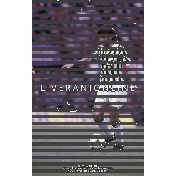 RETROSPETTIVA MASSIMO BRIASCHI CALCIATORE NELLA FOTO MASSIMO BRIASCHI CON LA MAGLIA DELLA JUVENTUS AG ALDO LIVERANI SAS