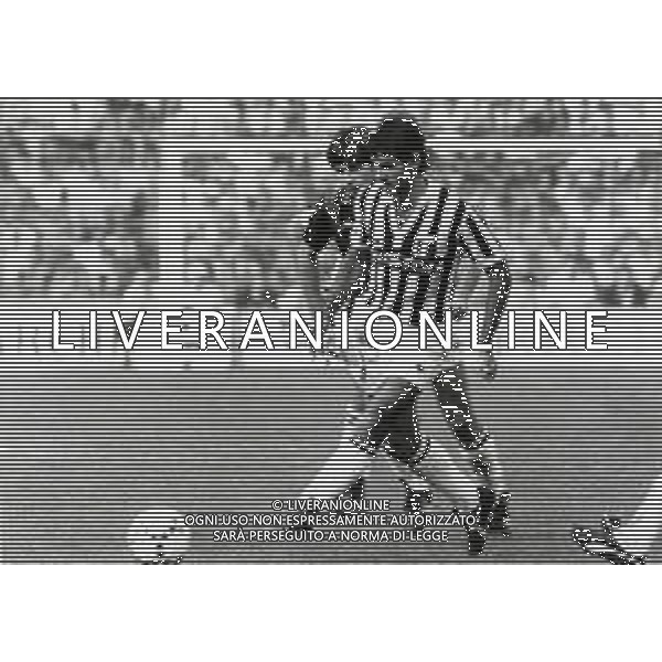 RETROSPETTIVA MASSIMO BRIASCHI CALCIATORE NELLA FOTO MASSIMO BRIASCHI CON LA MAGLIA DELLA JUVENTUS AG ALDO LIVERANI SAS