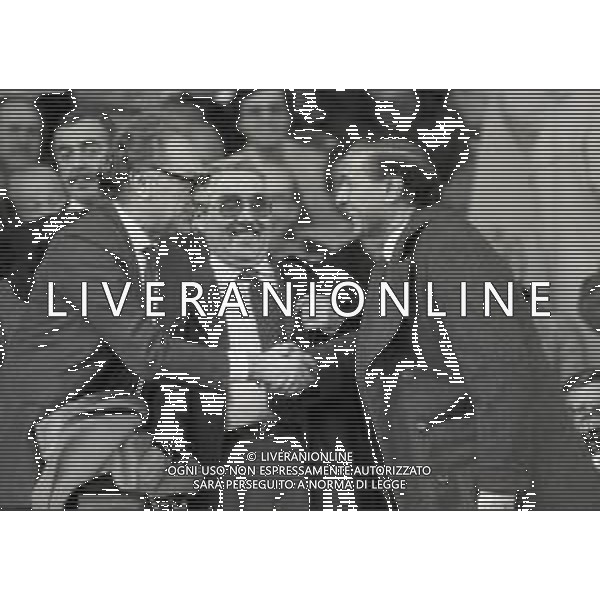 RETROSPETTIVA RAFFAELE RIGHETTI DIRIGENTE SPORTIVO E PRESIDENTE FIORENTINA CALCIO NELLA FOTO RAFFAELE RIGHETTI PRES FIORENTINA CALCIO NELL\'ANNO 1987-1988 CON SILVIO BERLUSCONI PRESIDENTE MILAN E ARRIGO GATTAI AG ALDO LIVERANI SAS