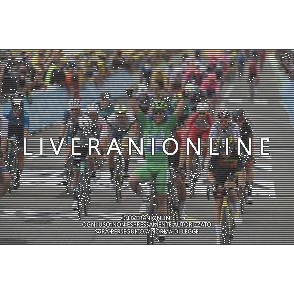 06-07-2021 Tour De France; Tappa 10 Albertville - Valence; 2021, Deceuninck - Quick Step; 2021, Jumbo - Visma; Cavendish, Mark; Van Aert, Wout; Valence; ©SIROTTI/AGENZIA ALDO LIVERANI SAS