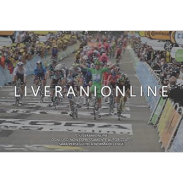 06-07-2021 Tour De France; Tappa 10 Albertville - Valence; 2021, Deceuninck - Quick Step; 2021, Jumbo - Visma; 2021, Alpecin - Fenix; Cavendish, Mark; Van Aert, Wout; Philipsen, Jasper; Valence; ©SIROTTI/AGENZIA ALDO LIVERANI SAS
