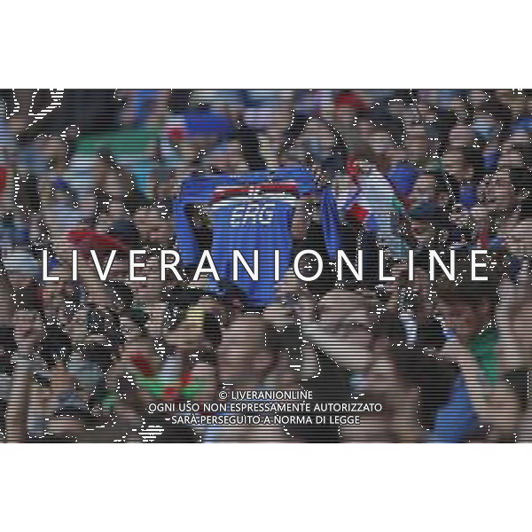 Campionato Europeo UEFA EURO 2020 gara semifinale ITALIA - SPAGNA del 06/07/2021 - nella foto: maglia sampdoria tra i tifosi italiani ©Claudio Zamagni/Agenzia Aldo Liverani s.a.s. during European UEFA Championship - UEFA Euro 2020 semifinal soccer match between Italy and Spain at Wembley Stadium in London on July 06 2021 photo credit by Claudio Zamagni/Aldo Liverani Photo Agency /AGENZIA ALDO LIVERANI SAS