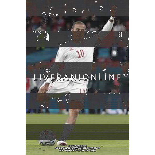 Campionato Europeo UEFA EURO 2020 gara semifinale ITALIA - SPAGNA del 06/07/2021 - nella foto: Thiago Alcántara calcia il rigore ©Claudio Zamagni/Agenzia Aldo Liverani s.a.s. during European UEFA Championship - UEFA Euro 2020 semifinal soccer match between Italy and Spain at Wembley Stadium in London on July 06 2021 photo credit by Claudio Zamagni/Aldo Liverani Photo Agency