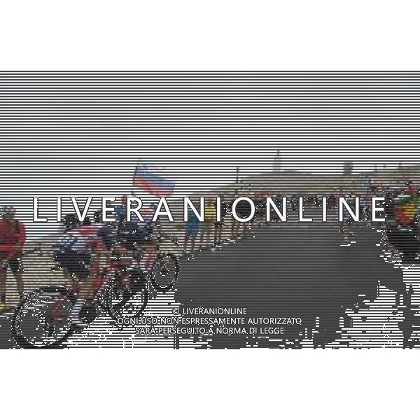 07-07-2021 Tour De France; Tappa 11 Sorgues - Malaucene; 2021, Trek - Segafredo; Mollema, Bauke; Elissonde, Kenny; Le Mont Ventoux; ©SIROTTI /AGENZIA ALDO LIVERANI SAS