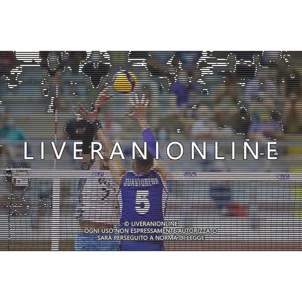MarianiL/LMedia - Friendly match 2021 - Italy vs Argentina - Italian Volleyball National Team 10 July 2021 - Palasport Cisterna, cisterna, Italy Photo showing: Argentina vs Italy @MarianiL/LMedia/AG. ALDO LIVERANI SAS