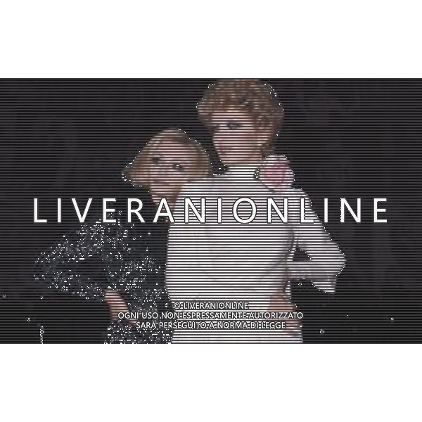 RAFFAELLA CARRA\' CANTANTE E ATTRICE - RETROSPETTIVA NELLA FOTO CON MINA MAZZINI A \'MILLELUCI\' NEL 1974 ©ARCHIVIO GIOVANNI LIVERANI /AG. ALDO LIVERANI SAS