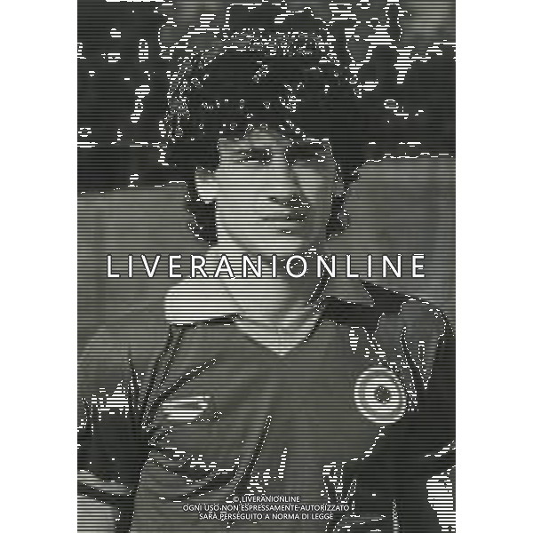 RETROSPETTIVA SORBI ATTILIO CALCIATORE NELLA FOTO SORBI ATTILIO CON LA MAGLIA DELLA ROMA CALCIO AG ALDOLIVERANI SAS