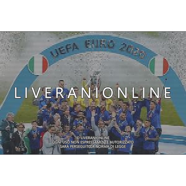 Finale del Campionato Europeo UEFA EURO 2020 ITALIA - INGHILTERRA del 11/07/2021 - nella foto: festeggiamenti dell\'Italia ©Claudio Zamagni/Agenzia Aldo Liverani s.a.s. during European UEFA Championship - UEFA Euro 2020 final soccer match between Italy and England at Wembley Stadium in London on July 11 2021 photo credit by Claudio Zamagni/Aldo Liverani Photo Agency