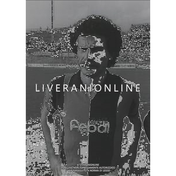 RETROSPETTIVA RENATO SALI CALCIATORE NELLA FOTO RENATO SALI CON LA MAGLIA DEL BOLOGNA CALCIO NELL\'ANNO 1981-1982 AG ALDO LIVERANI SAS