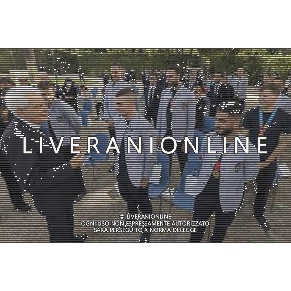 Il Presidente della Repubblica, Sergio Mattarella, ha ricevuto al Quirinale la Nazionale italiana di Calcio vincitrice degli Europei UEFA Euro 2020 e il tennista Matteo Berrettini, finalista al Torneo di Wimbledon - Roma 12.07.2021 Nella foto Marco verratti e lorenzo insigne ©Ufficio per la Stampa e la Comunicazione della Presidenza della Repubblica/AGENZIA ALDO LIVERANI SAS