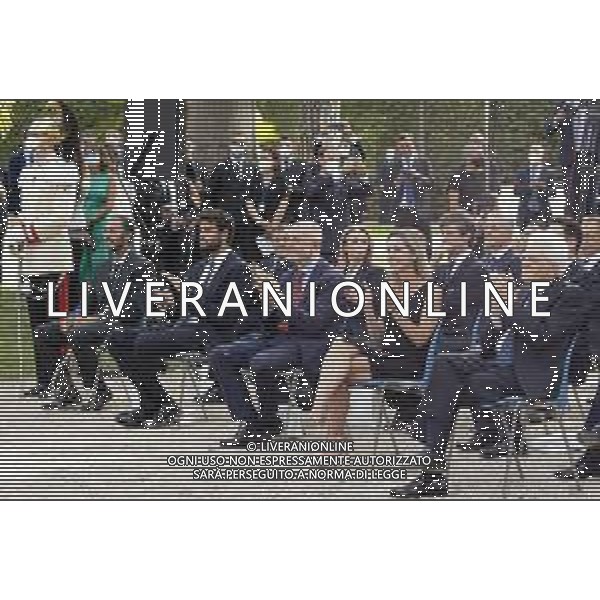 Il Presidente della Repubblica, Sergio Mattarella, ha ricevuto al Quirinale la Nazionale italiana di Calcio vincitrice degli Europei UEFA Euro 2020 e il tennista Matteo Berrettini, finalista al Torneo di Wimbledon - Roma 12.07.2021 ©Ufficio per la Stampa e la Comunicazione della Presidenza della Repubblica/AGENZIA ALDO LIVERANI SAS