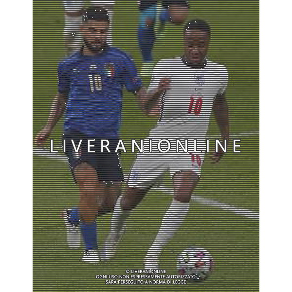 Finale del Campionato Europeo UEFA EURO 2020 ITALIA - INGHILTERRA del 11/07/2021 - nella foto: Insigne Lorenzo(Italia) Raheem Sterling(Inghilterra) ©Claudio Zamagni/Agenzia Aldo Liverani s.a.s. Insigne Lorenzo(Italia) Raheem Sterling(Inghilterra) during European UEFA Championship - UEFA Euro 2020 final soccer match between Italy and England at Wembley Stadium in London on July 11 2021 photo credit by Claudio Zamagni/Aldo Liverani Photo Agency