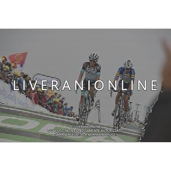 14-07-2021 Tour De France; Tappa 17 Muret - Col Du Portet; 2021, Bikeexchange; 2021, Deceuninck - Quick Step; Chaves Rubio, Johan Estaban; Cattaneo, Mattia; Col Du Portet; ©SIROTTI/AGENZIA ALDO LIVERANI SAS