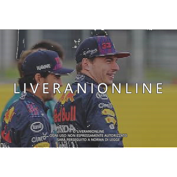 (L to R): Sergio Perez (MEX) Red Bull Racing and team mate Max Verstappen (NLD) Red Bull Racing - 2022 Car Launch. 15.07.2021. Formula 1 World Championship, Rd 10, British Grand Prix, Silverstone, England, Preparation Day. - www.xpbimages.com, EMail: requests@xpbimages.com © Copyright: Davenport / XPB Images/AGENZIA ALDO LIVERANI SAS - ITALY ONLY EDITORIAL USE ONLY