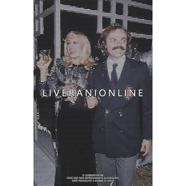 RAFFAELLA CARRA\' CANTANTE E ATTRICE - RETROSPETTIVA NELLA FOTO CON IL COMPAGNO SERGIO JAPINO NEL 1986 ©ARCHIVIO GIOVANNI LIVERANI /AG. ALDO LIVERANI SAS