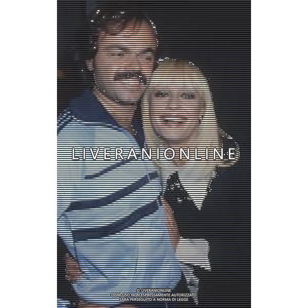 RAFFAELLA CARRA\' CANTANTE E ATTRICE - RETROSPETTIVA NELLA FOTO CON IL COMPAGNO SERGIO JAPINO NEL 1984 ©ARCHIVIO GIOVANNI LIVERANI /AG. ALDO LIVERANI SAS