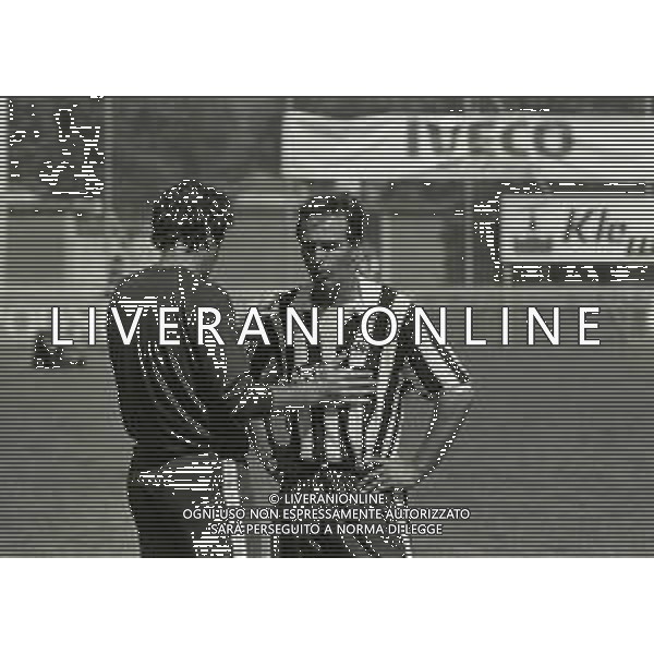 RETROSPETTIVA DINO ZOFF CALCIATORE NELLA FOTO DINO ZOFF NELL\'ANNO 1988 -1989 ALLENATORE JUVENTUS CON ANTONIO CABRINI AG ALDO LIVERANI SAS   
