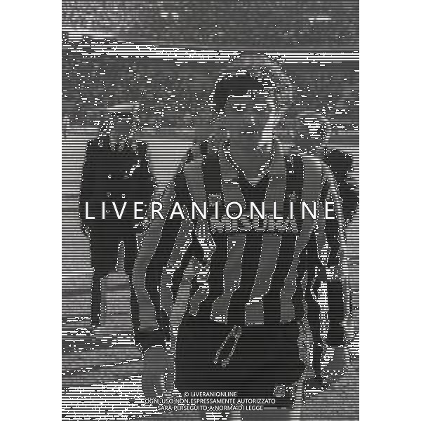 RETROSPETTIVA ALESSANDRO ALTOBELLI CALCIATORE NELLA FOTO ALESSANDRO ALTOBELLI NELL\'ANNO 1985-1986 CON LA MAGLIA DELL\' INTER AG ALDO LIVERANI SAS  