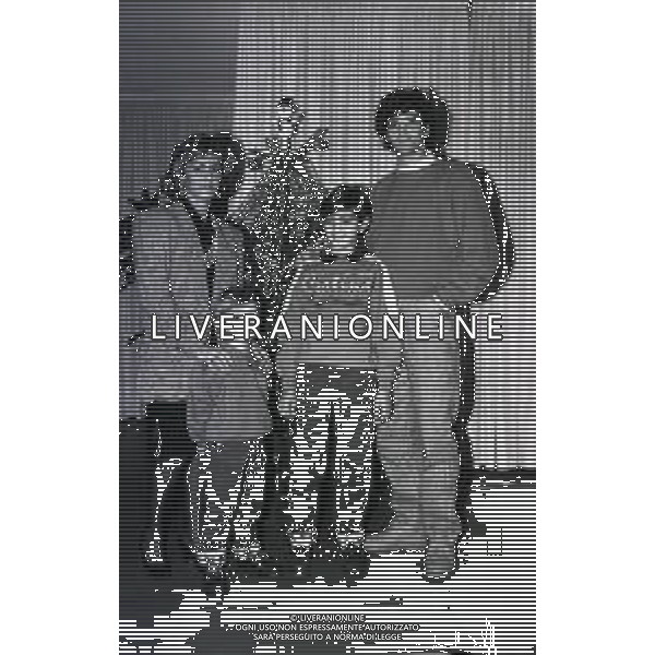 RETROSPETTIVA ALESSANDRO ALTOBELLI CALCIATORE NELLA FOTO ALESSANDRO ALTOBELLI CON LA FAMIGLIA NELL\'ANNO 1987 A MILANO AG ALDO LIVERANI SAS