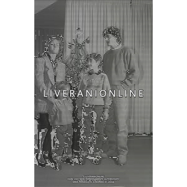 RETROSPETTIVA ALESSANDRO ALTOBELLI CALCIATORE NELLA FOTO ALESSANDRO ALTOBELLI CON LA FAMIGLIA NELL\'ANNO 1987 A MILANO AG ALDO LIVERANI SAS