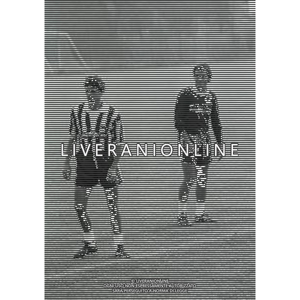 RETROSPETTIVA ALESSANDRO ALTOBELLI CALCIATORE NELLA FOTO ALESSANDRO ALTOBELLI NELL\'ANNO 1988 -1989 CON LA MAGLIA DELLA JUVENTUS E ANTONIO CABRINI AG ALDO LIVERANI SAS 