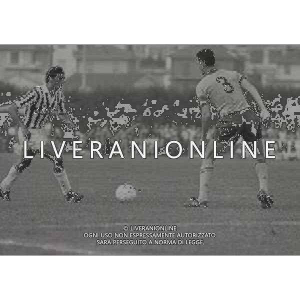 RETROSPETTIVA ALESSANDRO ALTOBELLI CALCIATORE NELLA FOTO ALESSANDRO ALTOBELLI NELL\'ANNO 1988 -1989 CON LA MAGLIA DELLA JUVENTUS AG ALDO LIVERANI SAS  