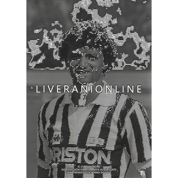 RETROSPETTIVA ALESSANDRO ALTOBELLI CALCIATORE NELLA FOTO ALESSANDRO ALTOBELLI NELL\'ANNO 1988 -1989 CON LA MAGLIA DELLA JUVENTUS AG ALDO LIVERANI SAS  