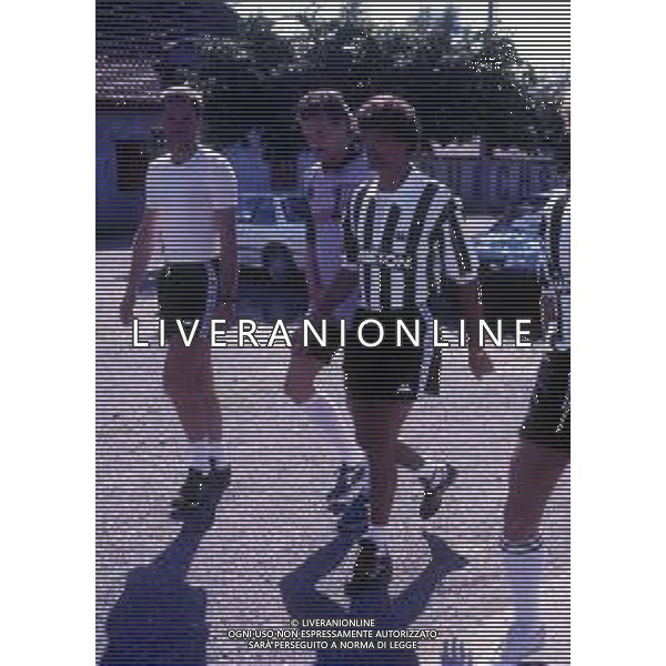 RETROSPETTIVA ALESSANDRO ALTOBELLI CALCIATORE NELLA FOTO ALESSANDRO ALTOBELLI CON LA MAGLIA DELLA JUVENTUS CON SERGIO BRIO E STEFANO TACCONI AG ALDO LIVERANI SAS 