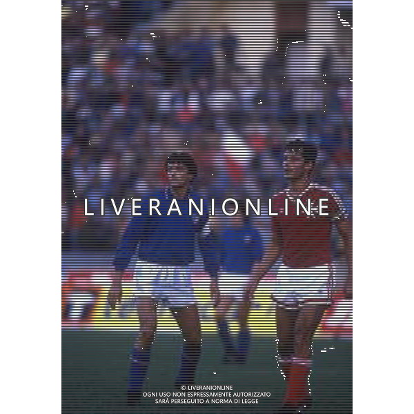 RETROSPETTIVA ALESSANDRO ALTOBELLI CALCIATORE NELLA FOTO ALESSANDRO ALTOBELLI CON LA MAGLIA DELLA NAZIONALE ITALIANA AG ALDO LIVERANI SAS  