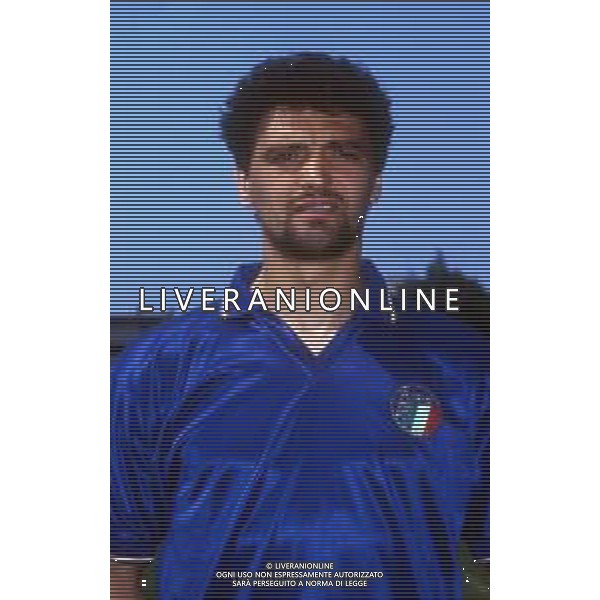 RETROSPETTIVA ALESSANDRO ALTOBELLI CALCIATORE NELLA FOTO ALESSANDRO ALTOBELLI CON LA MAGLIA DELLA NAZIONALE ITALIANA AG ALDO LIVERANI SAS  