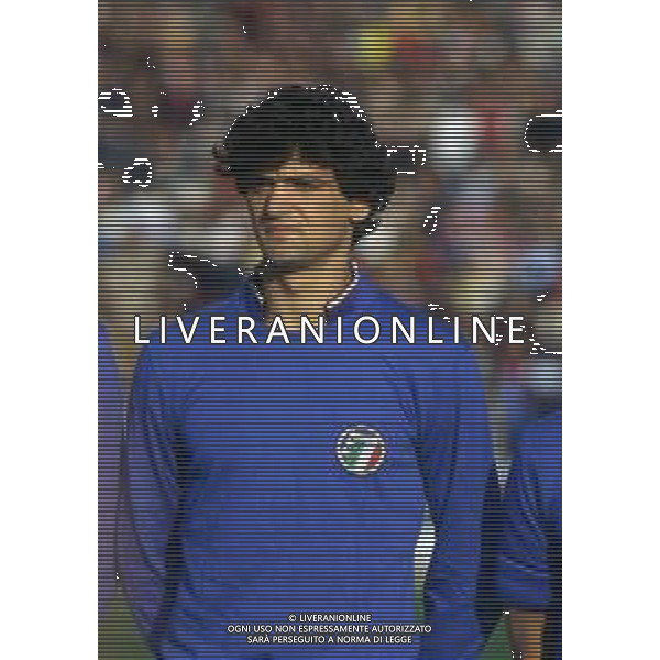 RETROSPETTIVA ALESSANDRO ALTOBELLI CALCIATORE NELLA FOTO ALESSANDRO ALTOBELLI CON LA MAGLIA DELLA NAZIONALE ITALIANA AG ALDO LIVERANI SAS  