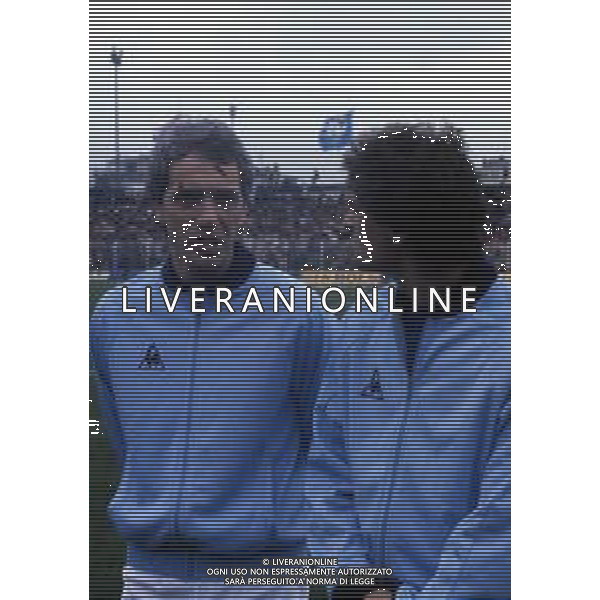 RETROSPETTIVA ALESSANDRO ALTOBELLI CALCIATORE NELLA FOTO ALESSANDRO ALTOBELLI CON LA MAGLIA DELLA NAZIONALE ITALIANA CON ROBERTO BETTEGA AG ALDO LIVERANI SAS  