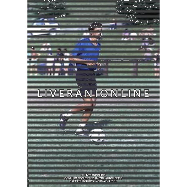 RETROSPETTIVA ALESSANDRO ALTOBELLI CALCIATORE NELLA FOTO ALESSANDRO ALTOBELLI NELL\'ANNO 1990 ALLENAMENTO ASCOLI CALCIO AG ALDO LIVERANI SAS  