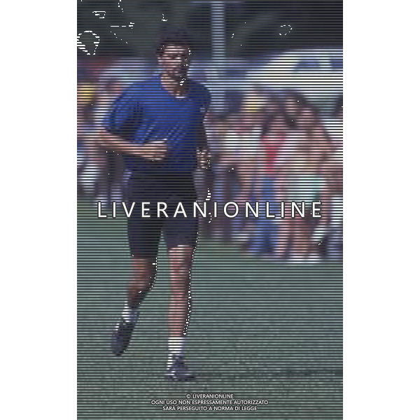 RETROSPETTIVA ALESSANDRO ALTOBELLI CALCIATORE NELLA FOTO ALESSANDRO ALTOBELLI NELL\'ANNO 1990 ALLENAMENTO ASCOLI CALCIO AG ALDO LIVERANI SAS  