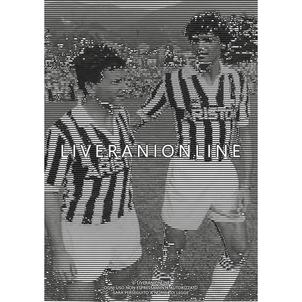 RETROSPETTIVA ALESSANDRO ALTOBELLI CALCIATORE NELLA FOTO ALESSANDRO ALTOBELLI CON LA MAGLIA DELLA JUVENTUS CON RUI BARROS AG ALDO LIVERANI SAS 