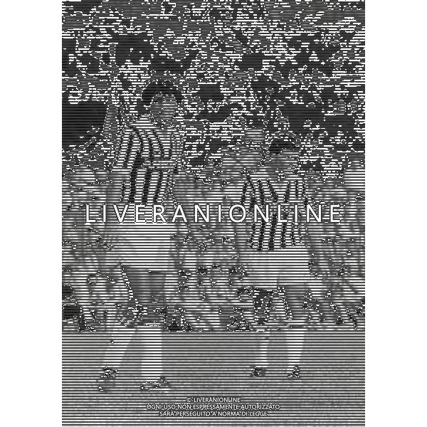 RETROSPETTIVA ALESSANDRO ALTOBELLI CALCIATORE NELLA FOTO ALESSANDRO ALTOBELLI CON LA MAGLIA DELLA JUVENTUS CON RUI BARROS AG ALDO LIVERANI SAS 
