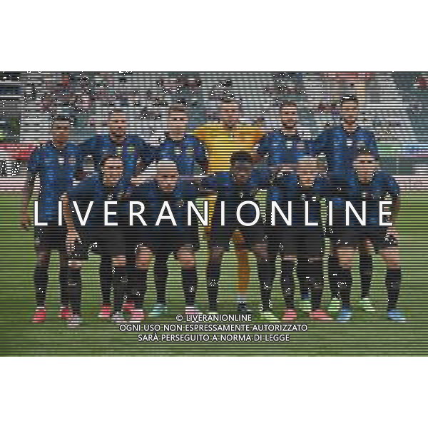 formazione Inter, in piedi da SX Henrique Dalbert, Danilo D\'Ambrosio, Andrea Pinamonti, Samir Handanovic, Roberto Gagliardini e Andrea Ranocchia; in basso da SX Matteo Darmian, Radja Nainggolan, Lucien Agoume\', Federico Dimarco e Martin Satriano Lugano vs Inter amichevole precampionato Lugano (CH) 17-07-2021 Stadio Cornaredo foto Roberto Garavaglia/ag. Aldo Liverani sas