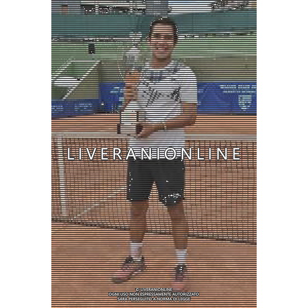 ¬© TVRG Trofeo Bonfiglio - finali Gonzalo Bueno PER vs Jakub Mensik CZE nella foto Gonzalo Bueno vincitore del torneo maschile Milano 18-07-2021 Tennis Club Alberto Bonacossa Campionati Internazionali d\'Italia categoria juniores 61mo Trofeo Bonfiglio - finali foto Roberto Garavaglia/ag. Aldo Liverani sas/AGENZIA ALDO LIVERANI
