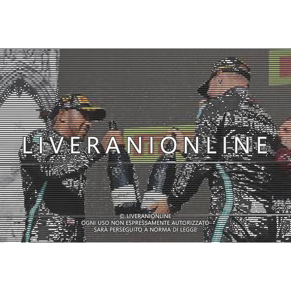 1st place Lewis Hamilton (GBR) Mercedes AMG F1 with 3rd place Valtteri Bottas (FIN) Mercedes AMG F1 W12. 18.07.2021. Formula 1 World Championship, Rd 10, British Grand Prix, Silverstone, England, Race Day. - www.xpbimages.com, EMail: requests@xpbimages.com ¬© Copyright: Batchelor / XPB Images/AGENZIA ALDO LIVERANI - ITALY ONLY EDITORIAL USE ONLY