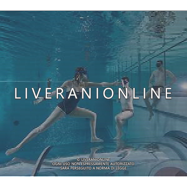 Allenamento sott\'acqua della schermitrice Arianna Errigo in vista delle Olimpiadi di Tokyo con la guida di Mike Maric nelle acque di Y-40, la piscina di acqua termale piu\' profonda al mondo, a Montegrotto Terme, tra respirazione, apnea, fiato, recupero e scherma subacquea - 19.07.2021 ©Ufficio Stampa - Action Agency S.r.l./AGENZIA ALDO LIVERANI SAS