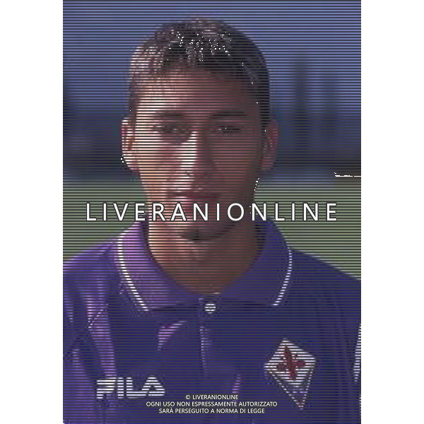 RETROSPETTIVA AMOROSO CHRISTIAN CALCIATORE NELLA FOTO AMOROSO CHRISTIAN CON LA MAGLIA DELLA FIORENTINA CALCIO AG ALDO LIVERANI SAS