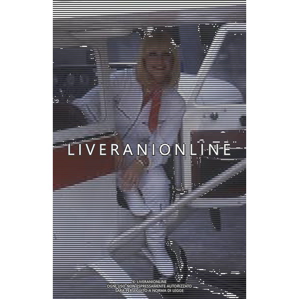 RETROSPETTIVA RAFFAELLA CARRA\' ATTRICE-CANTANTE E SHOW GIRL NELLA FOTO RAFFAELLA CARRA\' NELL\'ANNO 1983 ALLA TRASMISSIONE TELEVISIVA “FANTASTICO 3“ AG ALDO LIVERANI SAS