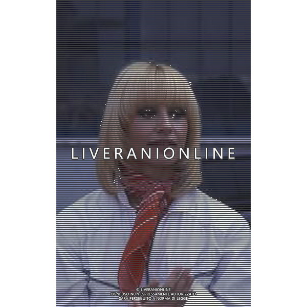 RETROSPETTIVA RAFFAELLA CARRA\' ATTRICE-CANTANTE E SHOW GIRL NELLA FOTO RAFFAELLA CARRA\' NELL\'ANNO 1983 ALLA TRASMISSIONE TELEVISIVA “FANTASTICO 3“ AG ALDO LIVERANI SAS