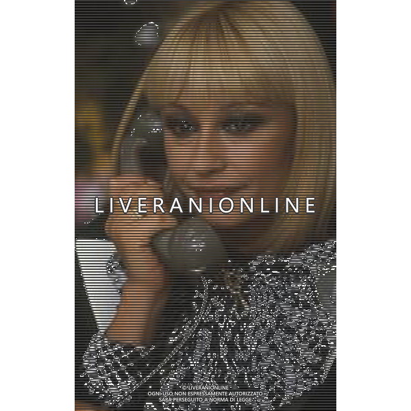 RETROSPETTIVA RAFFAELLA CARRA\' ATTRICE-CANTANTE E SHOW GIRL NELLA FOTO RAFFAELLA CARRA\' NELL\'ANNO 1985 AG ALDO LIVERANI SAS 