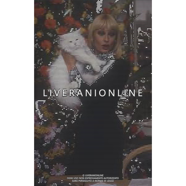 RETROSPETTIVA RAFFAELLA CARRA\' ATTRICE-CANTANTE E SHOW GIRL NELLA FOTO RAFFAELLA CARRA\' NELL\'ANNO 1985 AG ALDO LIVERANI SAS 