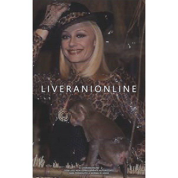 RETROSPETTIVA RAFFAELLA CARRA\' ATTRICE-CANTANTE E SHOW GIRL NELLA FOTO RAFFAELLA CARRA\' NELL\'ANNO 1985 AG ALDO LIVERANI SAS 