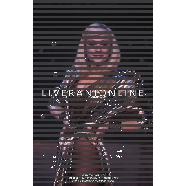 RETROSPETTIVA RAFFAELLA CARRA\' ATTRICE-CANTANTE E SHOW GIRL NELLA FOTO RAFFAELLA CARRA\' NELL\'ANNO 1986 AG ALDO LIVERANI SAS 