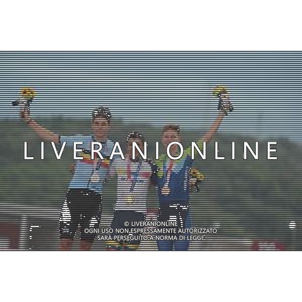 24-07-2021 Giochi Olimpici Elite Uomini; 2021, Jumbo - Visma; 2021, Ineos Grenadiers; 2021, Uae - Emirates; Van Aert, Wout; Carapaz Antonio, Richard Antonio; Pogacar, Tadej; Fuji Speedway; - Olimpiadi Tokyo 2020 Giappone ©SIROTTI/AGENZIA ALDO LIVERANI SAS