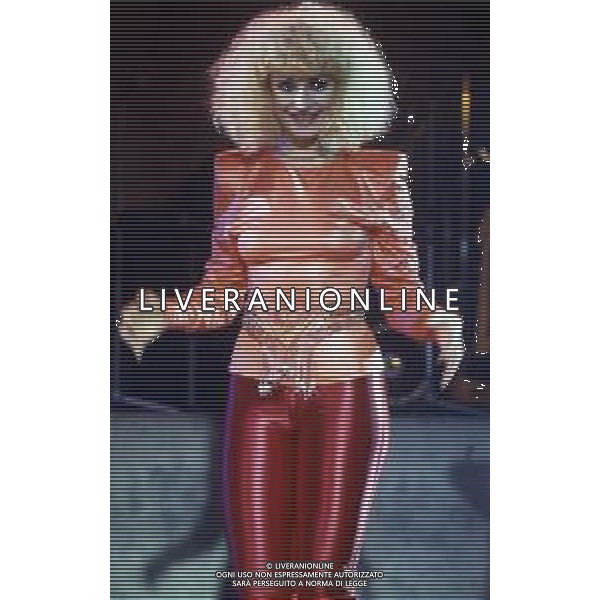 RAFFAELLA CARRA\' CANTANTE E SHOWGIRL - RETROSPETTIVA ANNI \'70 NELLA FOTO NEL 1979 - 1980 ©ARCHIVIO GIOVANNI LIVERANI/AG. ALDO LIVERANI SAS