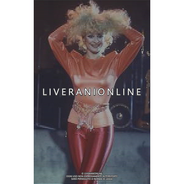 RAFFAELLA CARRA\' CANTANTE E SHOWGIRL - RETROSPETTIVA ANNI \'70 NELLA FOTO NEL 1979 - 1980 ©ARCHIVIO GIOVANNI LIVERANI/AG. ALDO LIVERANI SAS